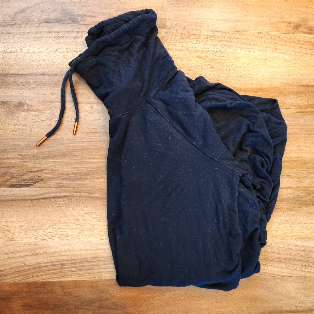 Isabel Maternity Scuba Neck Sweatshirt in Black